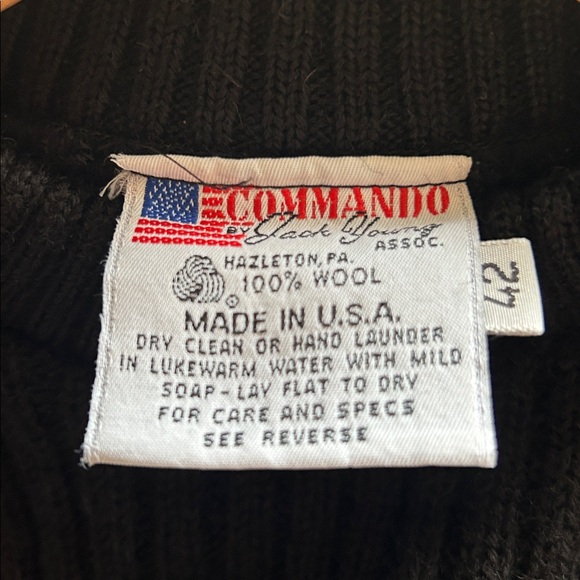 SOLD. Vintage Wool Commando USMC Sweater 🇺🇸 made in USA - Picture 6 of 7